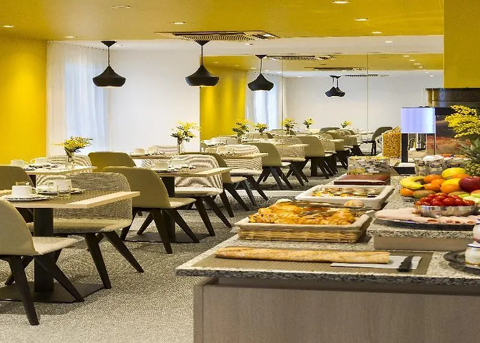 Citadines Tour Eiffel 4*