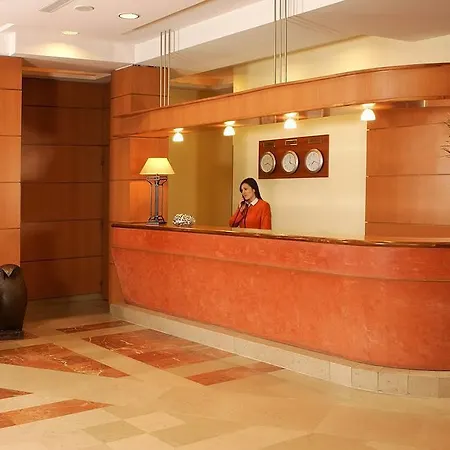 시타디네스 투어 에펠