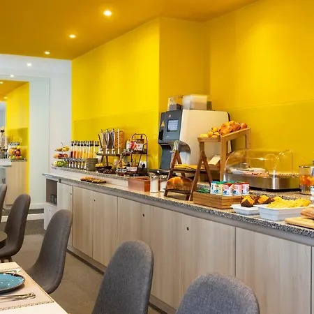 Citadines Tour Eiffel 4*