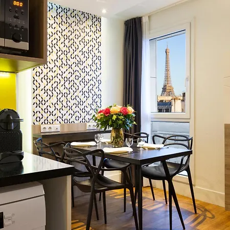 Citadines Tour Eiffel 4*