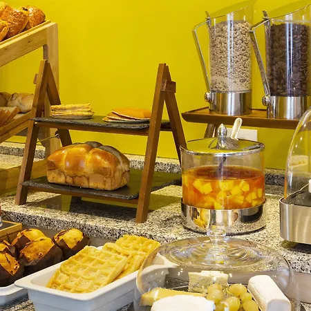 시타디네스 투어 에펠 4* 파리