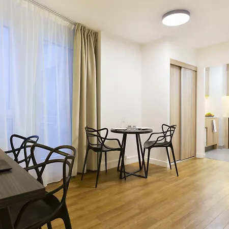 시타디네스 투어 에펠