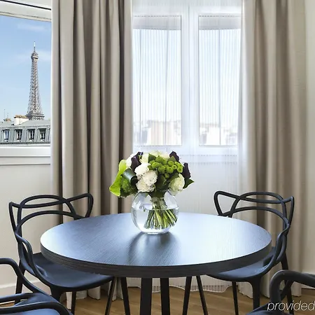 Citadines Tour Eiffel 4*