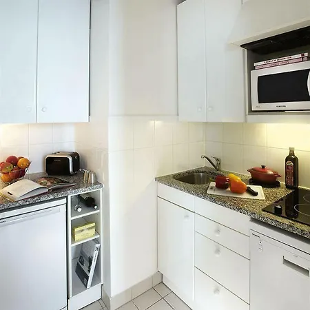 아파트호텔 시타디네스 투어 에펠 4*