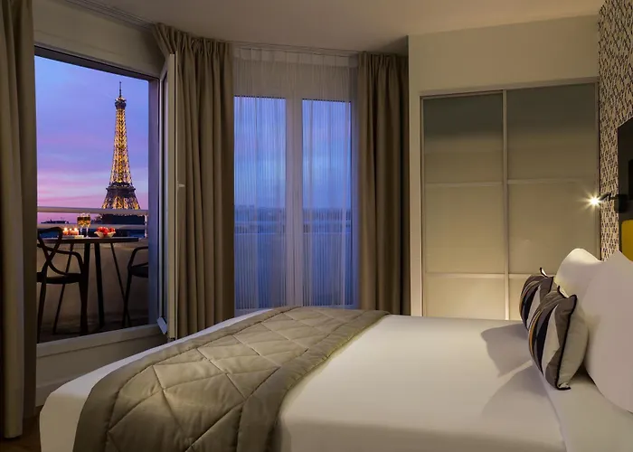 Citadines Tour Eiffel