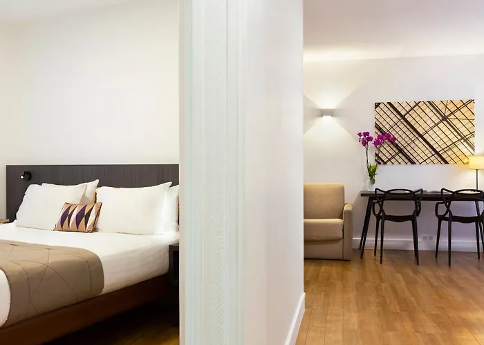 Citadines Tour Eiffel Aparthotel