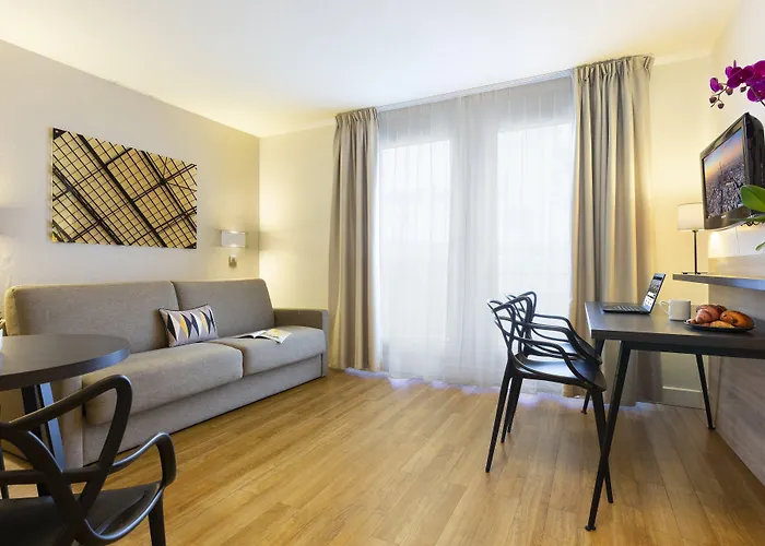 Citadines Tour Eiffel