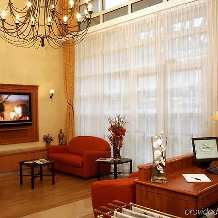 Citadines Tour Eiffel 4*