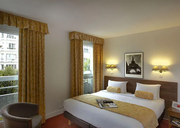 Citadines Tour Eiffel 4* Paris