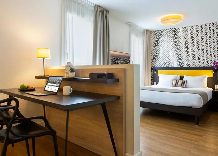 Citadines Tour Eiffel 4* Paris