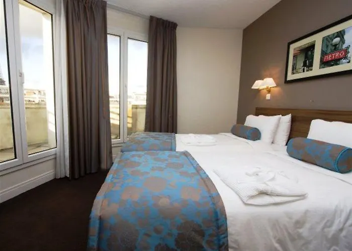Citadines Tour Eiffel 4*