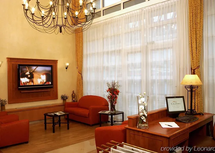 Citadines Tour Eiffel 4*